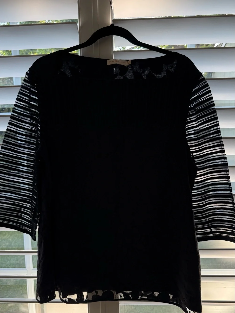 💙Tory Burch navy blue long sleeve XL